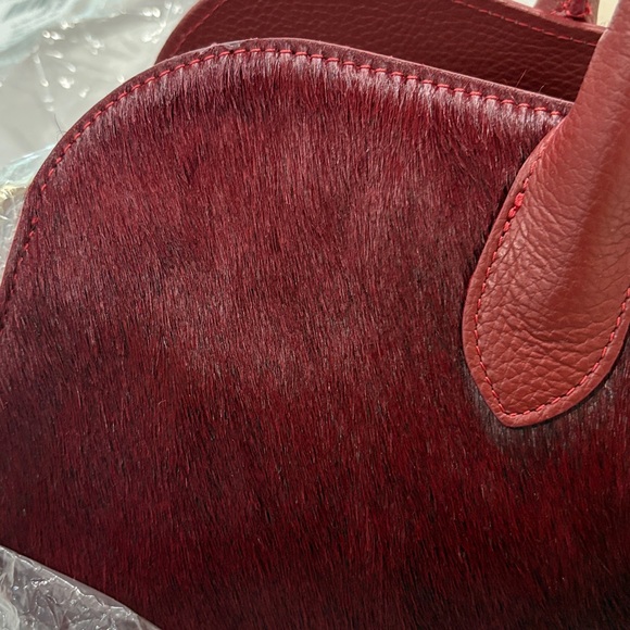 RARE NWT Claudia Firenze Italian leather Red Handbag - Picture 3 of 6